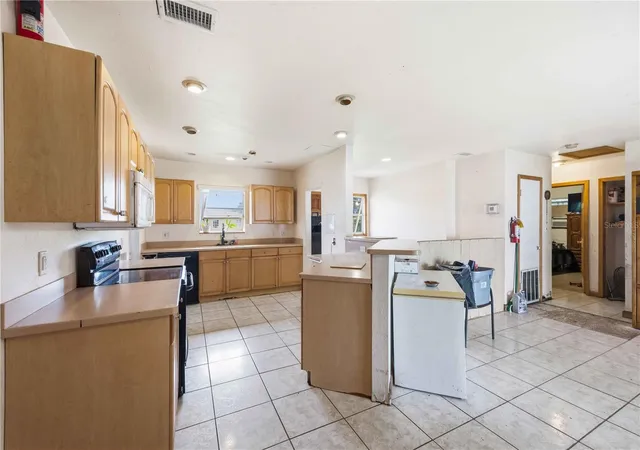 Photo 4 of Single family home for sale at 21378 Percy Ave, Port Charlotte, FL 33952 | MLS# D6148161 | Listing updated on 2026-09-02