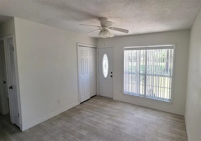 Photo 3 of Single family home for sale at 1965 Manor Way, Deland, FL 32720 | MLS# V4950330 | Listing updated on 2026-09-25
