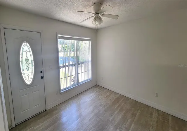 Photo 3 of Single family home for sale at 1965 Manor Way, Deland, FL 32720 | MLS# V4950330 | Listing updated on 2026-10-07