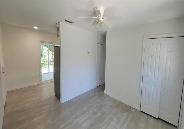 Photo 2 of Single family home for sale at 1965 Manor Way, Deland, FL 32720 | MLS# V4950330 | Listing updated on 2026-09-25