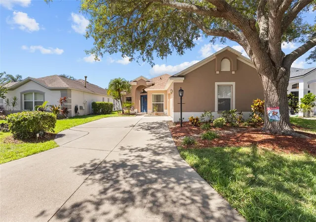 Photo 1 of Single family home for sale at 12530 Rockrose Glen, Bradenton, FL 34202 | MLS# A4700749 | Listing updated on 2026-09-29