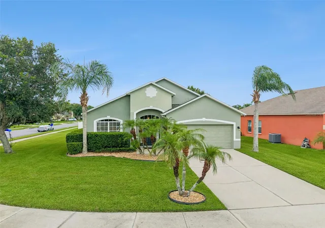 Single family home for sale at 327 Marathon Ln, Sanford, FL 32771 | MLS# V4950331 | Listing updated on 2026-08-29