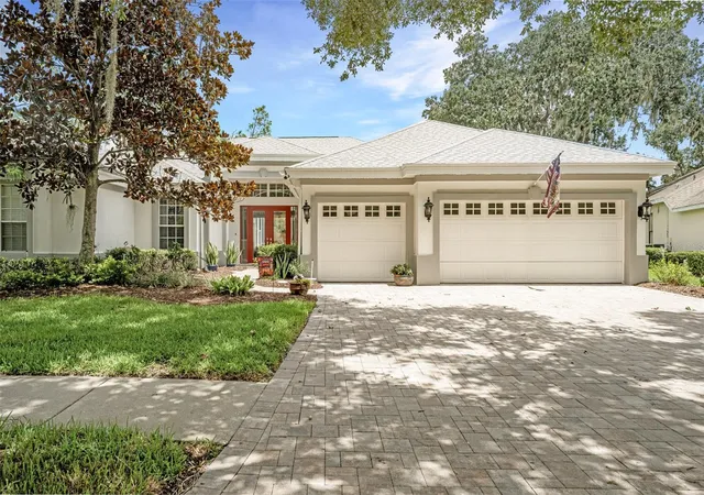 1st image of 5429 Burnt Hickory Dr, Valrico, FL 33596 | MLS# A4700752