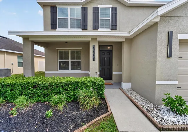 2nd image of 9637 Troncais Cir, Thonotosassa, FL 33592 | MLS# TB8531780