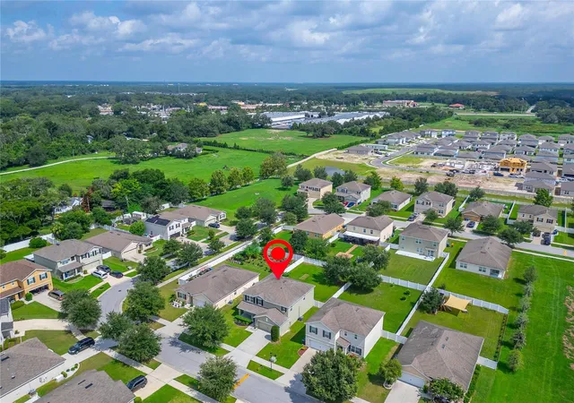 60th image of 9637 Troncais Cir, Thonotosassa, FL 33592 | MLS# TB8531780