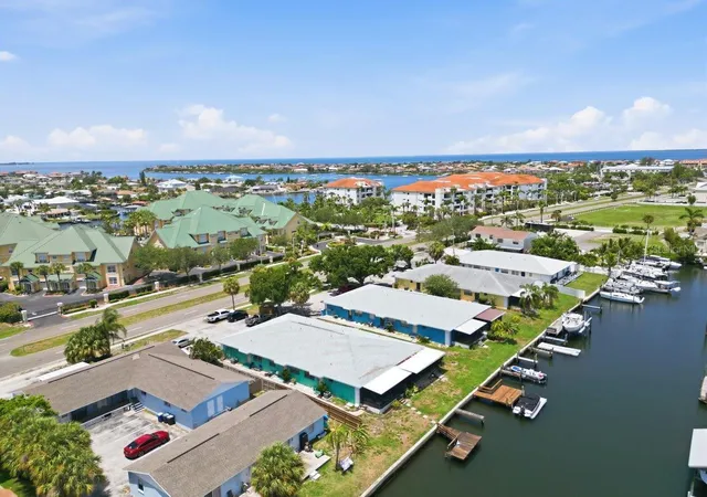 5th image of 1041 Apollo Bch Blvd, APOLLO BEACH, FL 33572
