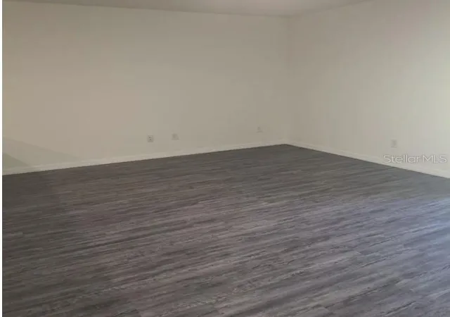 4th image of 1040 Melville Rd, Punta Gorda, FL 33983 | MLS# OM729010