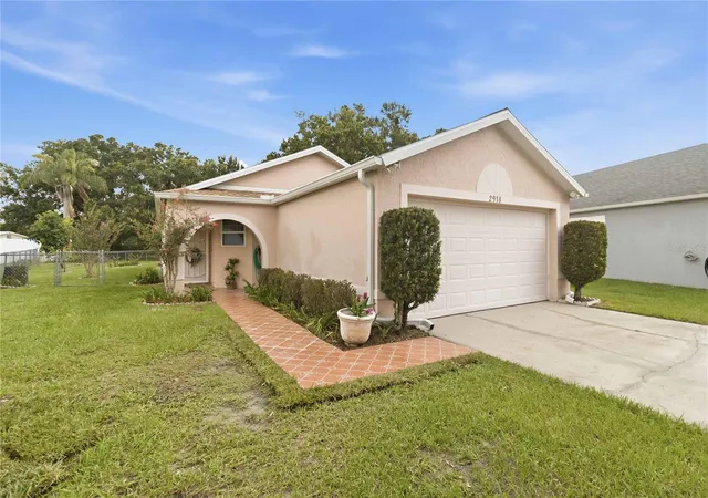 Photo 1 of Sale Pending at 2918 Canoe Cir, Saint Cloud, FL 34772 | MLS# O6427444 | Listing updated on 2026-08-27