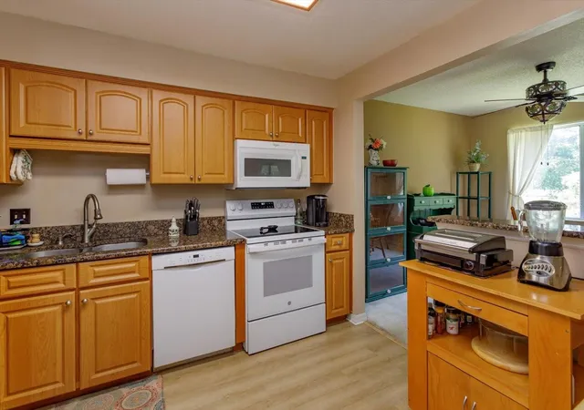 Photo 2 of Condo for sale at 5301 White Cliff Ln #7, Orlando, FL 32812 | MLS# G5115434 | Listing updated on 2026-08-22