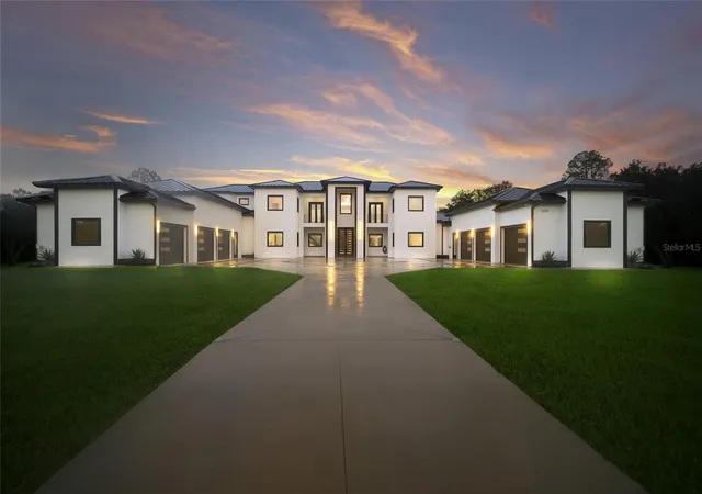 2nd image of 20307 74th Ave E, Bradenton, FL 34202 | MLS# A4700840