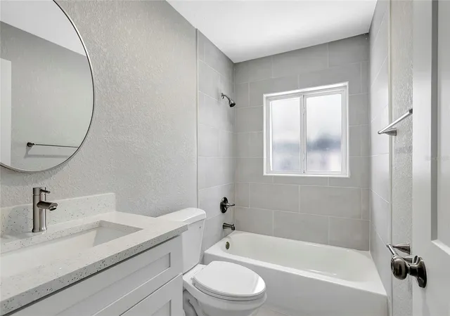 Listing Photo 2 - Condo for sale in building located at 7541 Pier Rd, PORT RICHEY, FL 34668 - Unit #