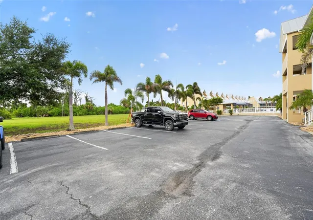 34th image of 1960 Oregon Trl #2B, Englewood, FL 34224 | MLS# A4700857