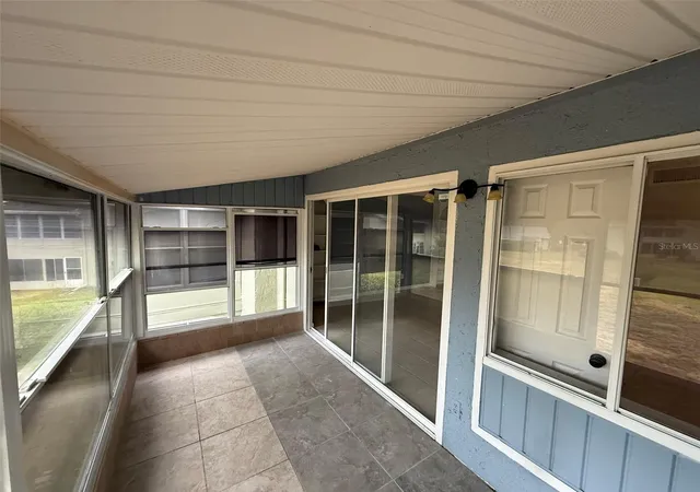 2nd image of 586 Bahia Cir, OCALA, FL 34472