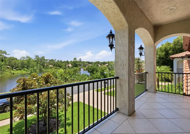 image of 750 Onyx Pkwy, Deland, FL 32724 | MLS# V4950357