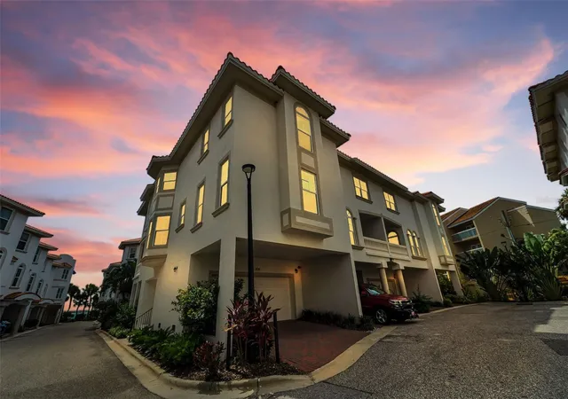1st image of 1340 Bayshore Blvd #304, Dunedin, FL 34698 | MLS# TB8532149