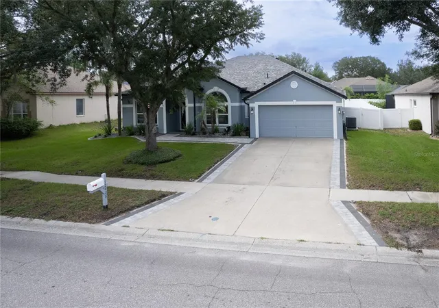 Photo 3 of Single family home for sale at 12408 Riverglen Dr, Riverview, FL 33569 | MLS# TB8532168 | Listing updated on 2026-10-04