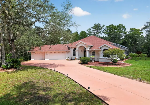 2nd image of 2155 W Fir Pl, Beverly Hills, FL 34465 | MLS# OM729085