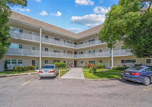 Photo 2 of Condo for sale at 2440 World Pkwy Blvd #52, Clearwater, FL 33763 | MLS# TB8532218 | Listing updated on 2026-09-23