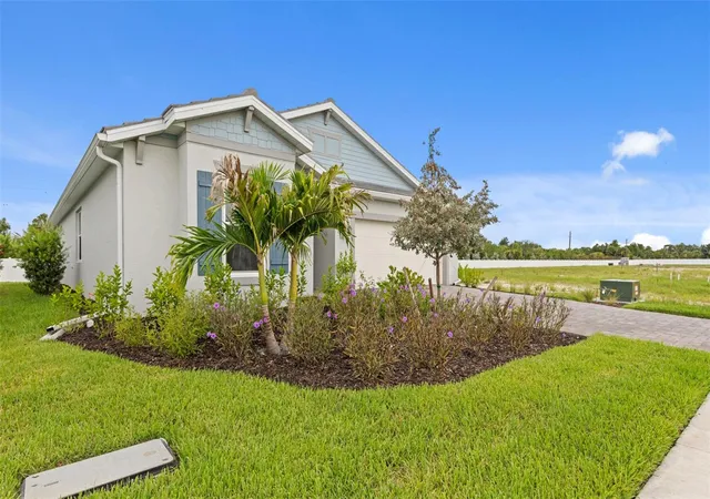4th image of 1840 Silver Shores Blvd, Englewood, FL 34223 | MLS# TB8532257