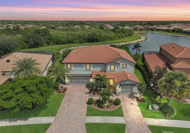 1st image of 20275 Granlago Dr, Venice, FL 34293 | MLS# N6145141