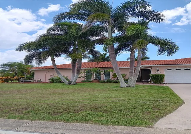 Photo 2 of Single family home for sale at 980 N Gondola Dr, Venice, FL 34293 | MLS# N6145144 | Listing updated on 2026-08-30