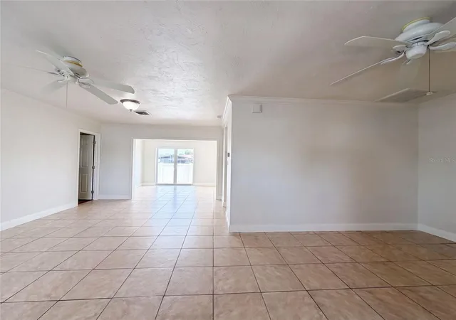 Photo 3 of Single family home for sale at 1672 Jupiter Rd, Venice, FL 34293 | MLS# O6427804 | Listing updated on 2026-09-02