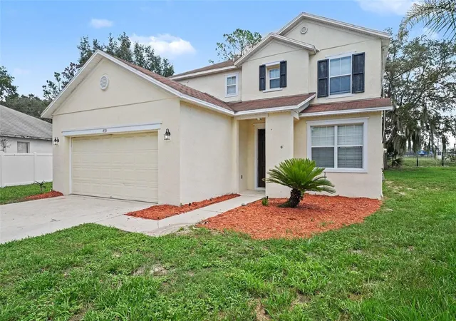 Photo 3 of Single family home for sale at 499 Vicks Landing Dr, Apopka, FL 32712 | MLS# O6427847 | Listing updated on 2026-08-26