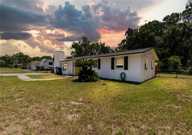 1st image of 294 Se Tribble St, Lake City, FL 32025 | MLS# G5115484