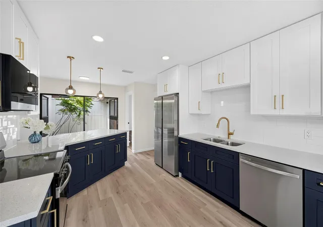 2nd image of 647 Bonnie Blvd, Palm Harbor, FL 34684 | MLS# TB8532414