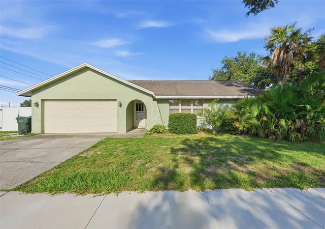 1st image of 12543 108th St, Largo, FL 33778 | MLS# TB8532438
