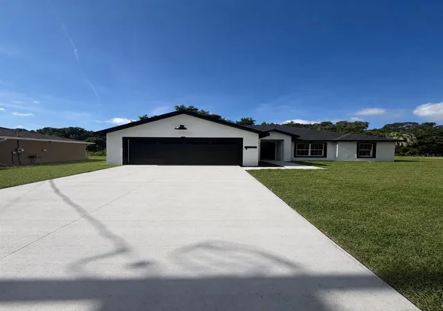 Photo 2 of Single family home for sale at 2860 Se 146th Place, Summerfield, FL 34491 | MLS# OM729121 | Listing updated on 2026-08-31