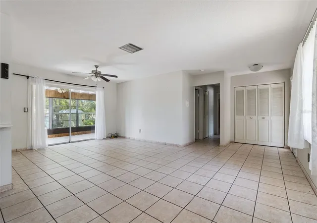 Photo 4 of Single family home for sale at 1539 Fort Smith Blvd, Deltona, FL 32725 | MLS# O6427881 | Listing updated on 2026-10-02