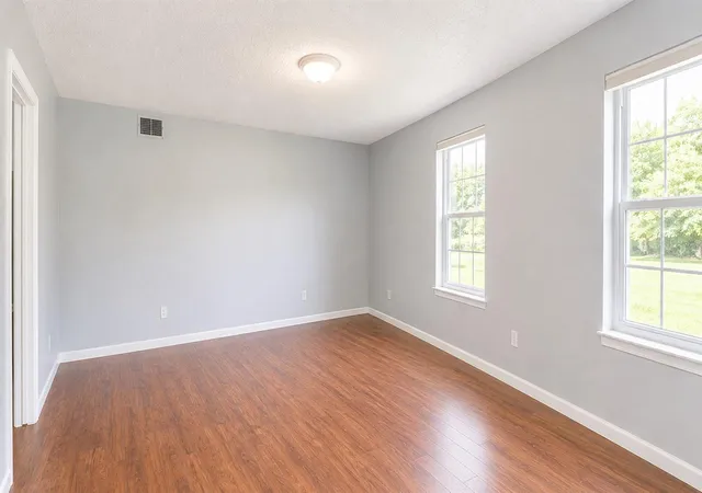 3rd image of 4030 Kathleen Rd, Lakeland, FL 33810 | MLS# TB8532481