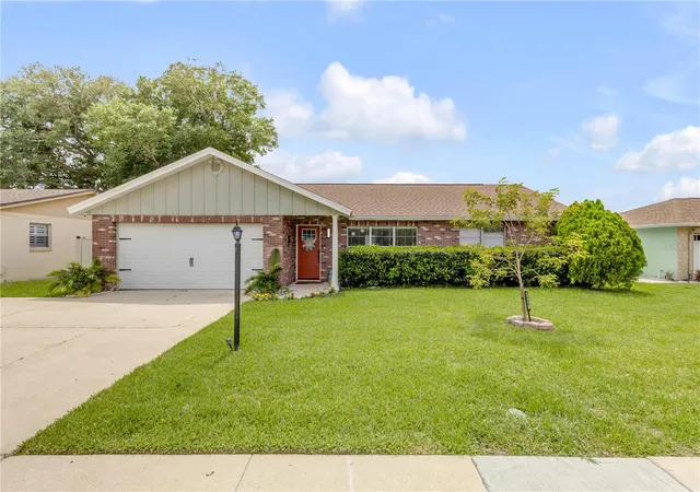Photo 1 of Single family home for sale at 2952 Carriage Dr, South Daytona, FL 32119 | MLS# NS1088819 | Listing updated on 2026-10-07
