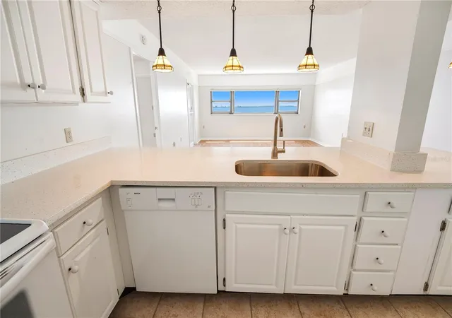 Photo 4 of Condo for sale at 4141 Bayshore Blvd #602, Tampa, FL 33611 | MLS# TB8532560 | Listing updated on 2026-08-19