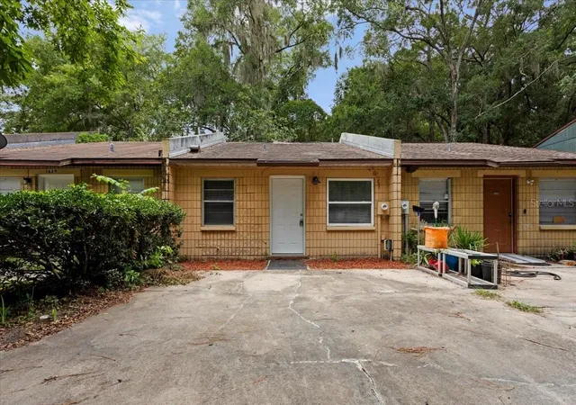 Photo 1 of Single family home for sale at 1816 Sw 70th Terrace, Gainesville, FL 32607 | MLS# GC542215 | Listing updated on 2026-09-05