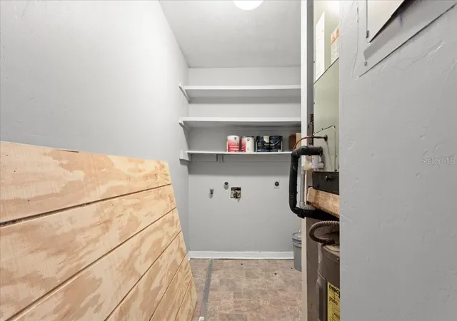Photo 11 of Single family home for sale at 1816 SW 70th Terrace, GAINESVILLE, FL 32607 | MLS# GC542215 | Listing updated on 2026-10-07