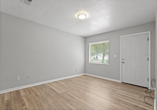 Photo 4 of Single family home for sale at 1816 SW 70th Terrace, Gainesville, FL 32607 | MLS# GC542215 | Listing updated on 2026-09-05