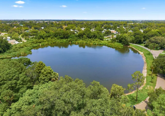 37th image of 2168 Victoria Dr, Clearwater, FL 33763 | MLS# TB8532591