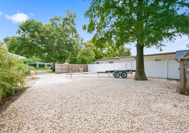 5th image of 2168 Victoria Dr, Clearwater, FL 33763 | MLS# TB8532591