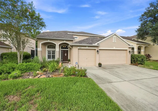 Photo 4 of Single family home for sale at 11507 Belle Hvn Dr, New Port Richey, FL 34654 | MLS# W7887973 | Listing updated on 2026-08-25