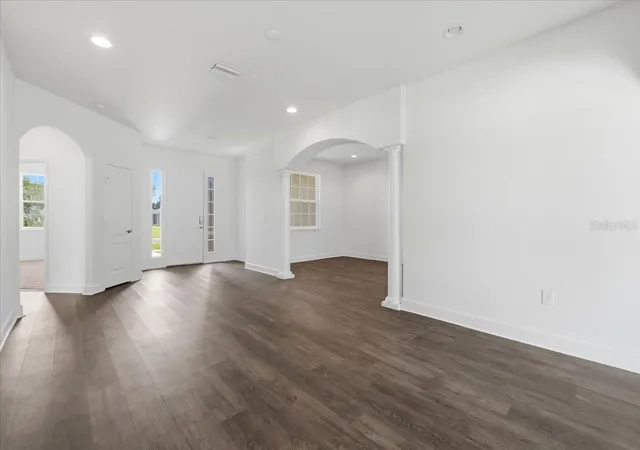 Photo 4 of Single family home for sale at 5071 Moss Hammock Trl, Sebring, FL 33872 | MLS# L4963786 | Listing updated on 2026-09-24