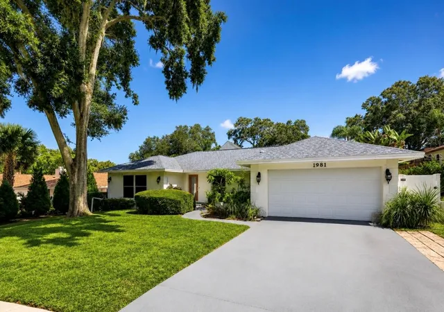 51st image of 1981 Castille Dr, Dunedin, FL 34698 | MLS# TB8532619