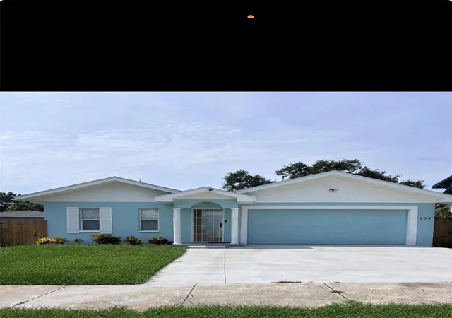 Photo 1 of Single family home for sale at 804 13th Avenue S, Saint Petersburg, FL 33701 | MLS# TB8532629 | Listing updated on 2026-09-08