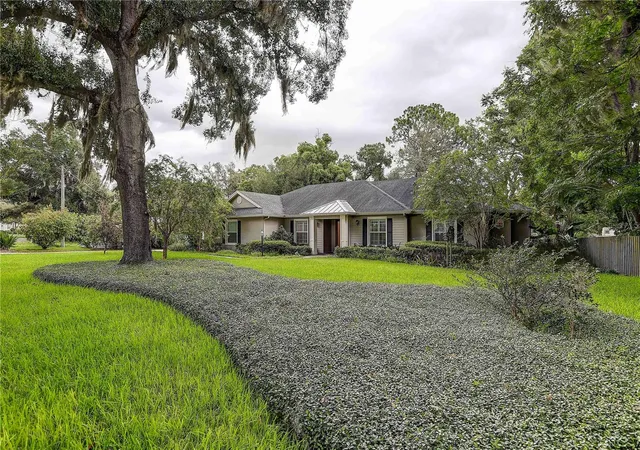 5th image of 1508 Eckles Dr, Tampa, FL 33612 | MLS# TB8532683