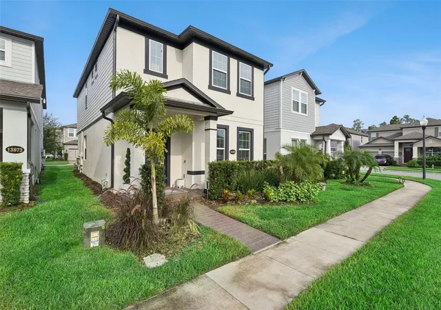 Photo 3 of Single family home for sale at 13879 Lanyard Way, Winter Garden, FL 34787 | MLS# G5115521 | Listing updated on 2026-08-31