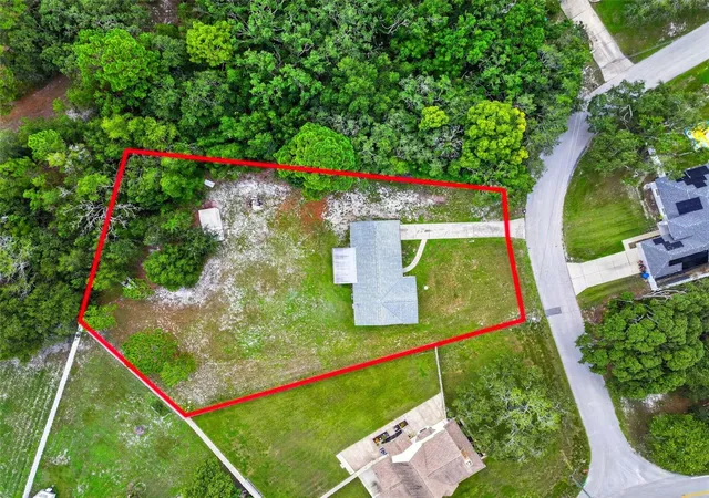 Photo 4 of Single family home for sale at 7502 Pond Cir, Spring Hill, FL 34606 | MLS# TB8532722 | Listing updated on 2026-09-02