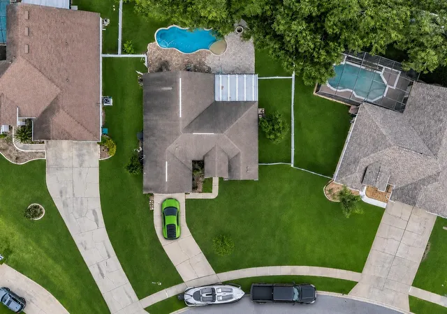 Photo 28 of Single family home for sale at 2031 Wintermere Pointe Dr, Winter Garden, FL 34787 | MLS# O6428109 | Listing updated on 2026-09-01