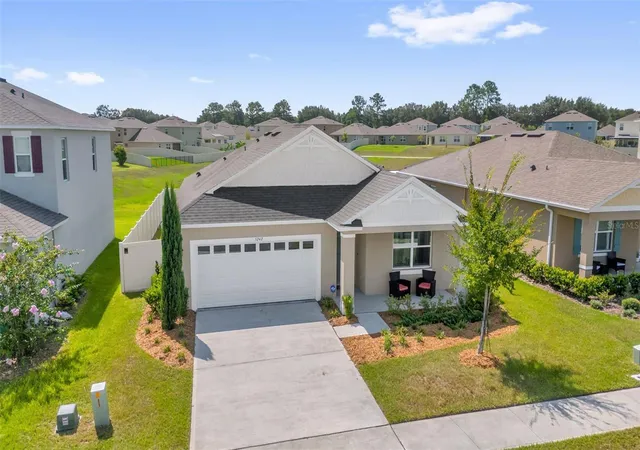 2nd image of 5242 Mahogany Dr, Mount Dora, FL 32757 | MLS# O6428145