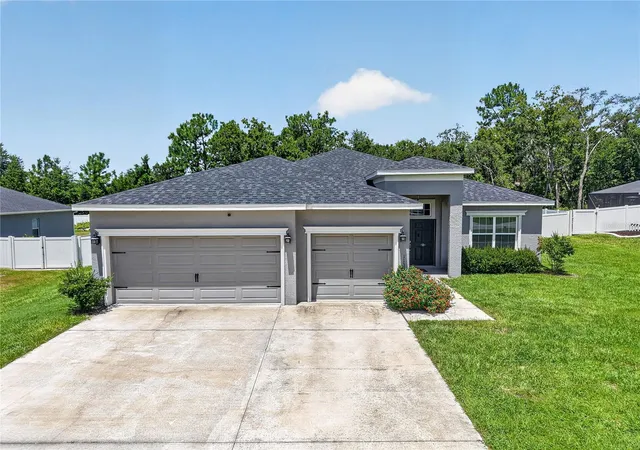 Photo 2 of Single family home for sale at 11370 Sw 57th Avenue, Ocala, FL 34476 | MLS# OM729199 | Listing updated on 2026-09-05